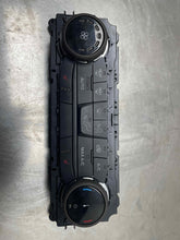 Load image into Gallery viewer, Temperature Controls BRONCO SPORT 2022 - NW675667