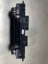 Load image into Gallery viewer, Temperature Controls BRONCO SPORT 2022 - NW675667