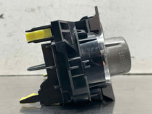 Load image into Gallery viewer, Temperature Controls HIGHLANDER 2009 - NW676377