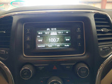 Load image into Gallery viewer, Radio GRAND CHEROKEE 2016 - NW678141