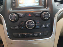 Load image into Gallery viewer, Temperature Controls GRAND CHEROKEE 2016 - NW677574