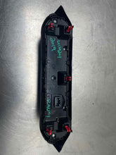 Load image into Gallery viewer, Temperature Controls RAV4 2019 - NW678093