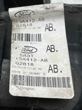 Load image into Gallery viewer, TAIL LIGHT LAMP ASSEMBLY Ford Mustang 05 06 07 08 09 Left - NW677348