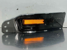 Load image into Gallery viewer, PARKLAMP Ford Mustang 2005 05 2006 06 2007 07 2008 08 2009 09 Right - NW677816