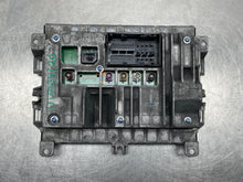 Load image into Gallery viewer, Radio Dodge Durango 2020 - NW677853