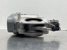 Load image into Gallery viewer, THROTTLE BODY MERCEDES C-CLASS SLK 97 98 99 - NW679169