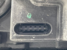 Load image into Gallery viewer, HEADLIGHT LAMP ASSEMBLY S350 S430 S500 S55 S600 S65 SL500 03-06 Right - NW679728