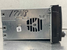 Load image into Gallery viewer, Radio CHALLENGER 2009 - NW679857
