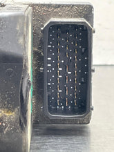 Load image into Gallery viewer, ABS Pump Ford Mustang 2002 - NW680860