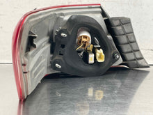 Load image into Gallery viewer, OUTER TAIL LIGHT LAMP Toyota Camry 2010 10 2011 11 Right - NW680947