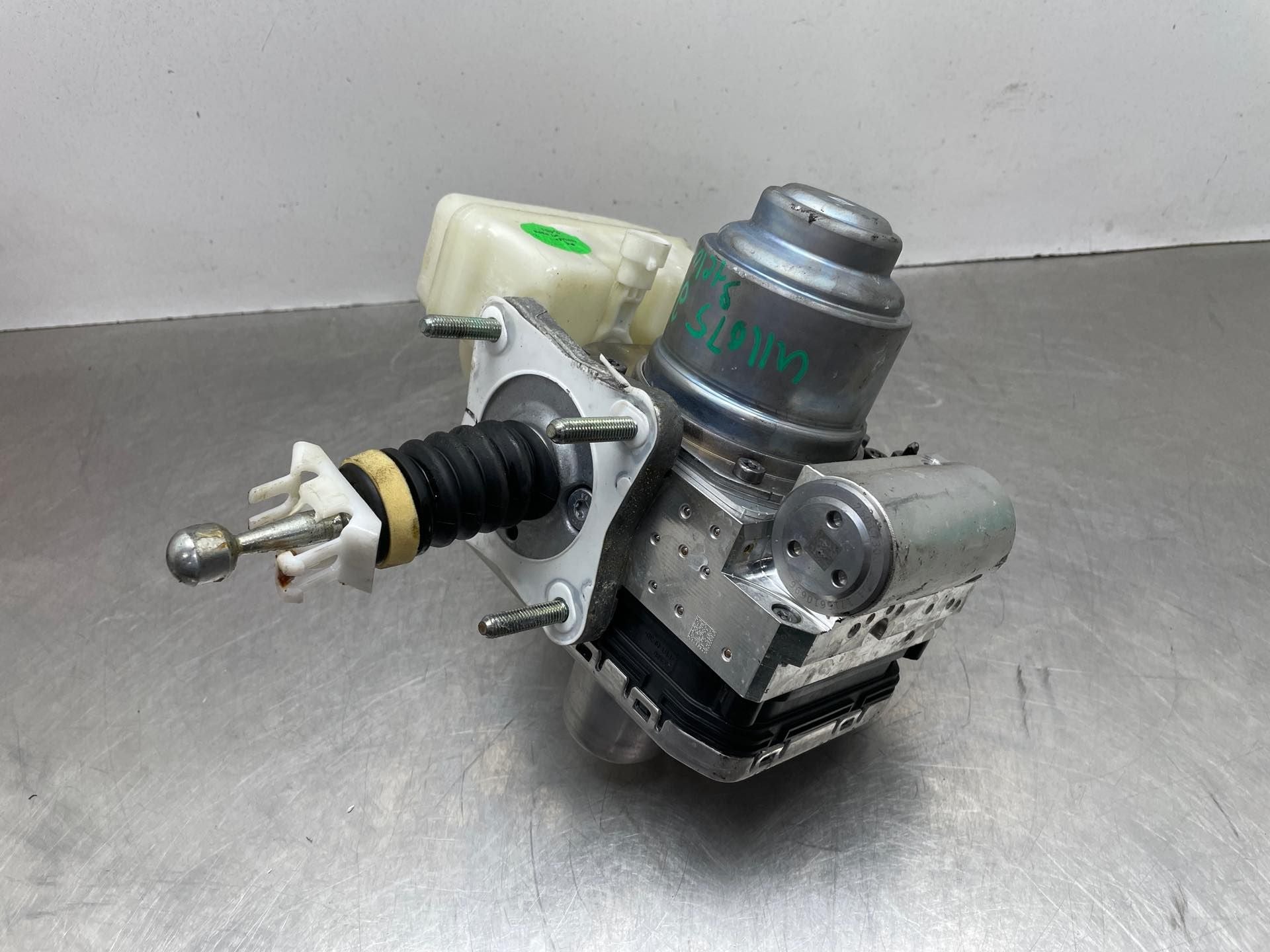 ABS Pump Alfa Romeo Stelvio 2018 - NW681725 – Tom's Foreign Auto Parts