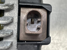 Load image into Gallery viewer, Alternator Alfa Romeo Stelvio 2018 - NW681647