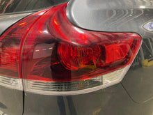 Load image into Gallery viewer, OUTER TAIL LIGHT LAMP Venza 2013 13 2014 14 2015 15 2016 16 Right - NW682415