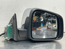 Load image into Gallery viewer, SIDE VIEW DOOR MIRROR Grand Cherokee 14 15 16 17 18 19 20 Right - NW682883