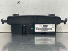 Load image into Gallery viewer, Temperature Controls Chevrolet Corvette 2008 - NW683041