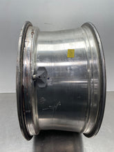 Load image into Gallery viewer, Wheel Rim Chevrolet Corvette 2008 - NW683185