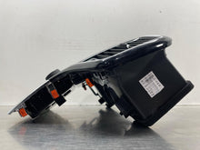 Load image into Gallery viewer, Temperature Controls GRAND CHEROKEE 2019 - NW683684