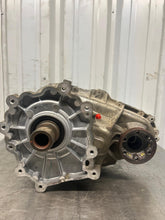 Load image into Gallery viewer, TRANSFER CASE Dodge Durango Jeep Grand Cherokee 2011-2020 - NW683611