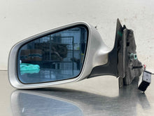Load image into Gallery viewer, Side View Door Mirror AUDI A4 2000 - NW683774