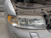 Load image into Gallery viewer, HEADLIGHT LAMP ASSEMBLY Audi A4 99 00 01 02 Right - NW683455