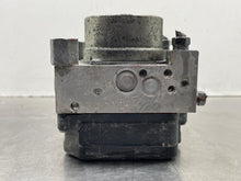 Load image into Gallery viewer, ABS Pump Toyota Corolla 2017 - NW683919