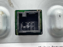 Load image into Gallery viewer, Info-Gps Screen MERCEDES CLS-CLASS 2014 - NW684476