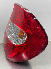 Load image into Gallery viewer, TAIL LIGHT LAMP ASSEMBLY Camry 2002 02 2003 03 2004 04 Right - NW685129