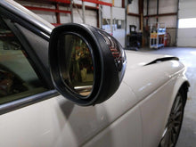 Load image into Gallery viewer, SIDE VIEW MIRROR Jaguar XJ8 2004 04 2005 05 2006 06 2007 07 Right - NW685510
