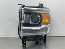Load image into Gallery viewer, Headlight Lamp Assembly SIERRA 2500 PICKUP 2016 - NW686337