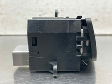 Load image into Gallery viewer, TEMPERATURE CONTROLS Acura TL 09 10 11 12 13 14 Right - NW686909