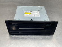 Load image into Gallery viewer, Radio AUDI S4 2016 - NW687156