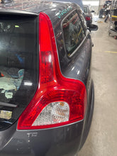 Load image into Gallery viewer, TAIL LIGHT LAMP ASSEMBLY Volvo C30 07 08 09 10 11 12 13 Right - NW687294