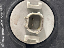 Load image into Gallery viewer, HEADLIGHT LAMP ASSEMBLY Odyssey 2005 05 2006 06 2007 07 Right - NW687976