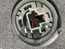 Load image into Gallery viewer, OUTER TAIL LIGHT LAMP Toyota Camry 2012 12 2013 13 2014 14 Right - NW687896