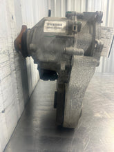 Load image into Gallery viewer, TRANSFER CASE BMW X3 X4 X5 X6 12 13 14 15 16 - NW688378
