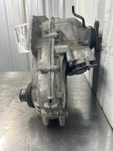 Load image into Gallery viewer, TRANSFER CASE BMW X3 X4 X5 X6 12 13 14 15 16 - NW688378