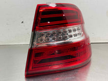 Load image into Gallery viewer, OUTER TAIL LIGHT LAMP ML350 ML450 ML550 ML63 12 13 Right - NW688499
