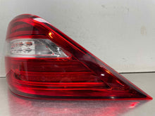 Load image into Gallery viewer, OUTER TAIL LIGHT LAMP ML350 ML450 ML550 ML63 12 13 Right - NW688499