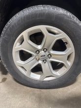 Load image into Gallery viewer, WHEEL RIM Ford Edge 11 12 13 14 18x8 ALUM 18x8, 5 lug, 4-1/2" - NW688871