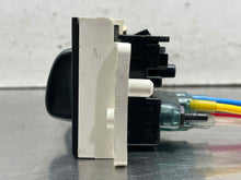 Load image into Gallery viewer, Temperature Controls Ford Mustang 1995 - NW689837