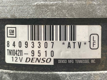 Load image into Gallery viewer, Alternator GMC Acadia 2018 - NW689708