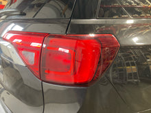 Load image into Gallery viewer, Tail Lamp Light GMC Acadia 2018 - NW689425