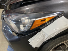 Load image into Gallery viewer, Headlight Lamp Assembly Kia Stinger 2021 - NW690253