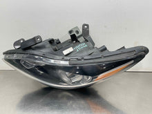 Load image into Gallery viewer, Headlight Lamp Assembly Kia Stinger 2021 - NW690253