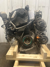Load image into Gallery viewer, ENGINE MOTOR - NW690659