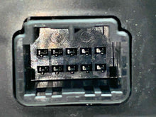 Load image into Gallery viewer, TEMPERATURE CONTROLS Nissan Rogue 2014 14 2015 15 2016 16 - NW690923