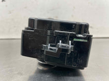 Load image into Gallery viewer, TEMPERATURE CONTROLS Nissan Rogue 2014 14 2015 15 2016 16 - NW690923
