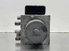 Load image into Gallery viewer, ABS Pump FORD E350 VAN 2019 - NW691017