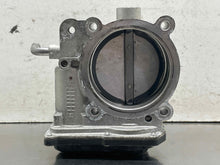 Load image into Gallery viewer, Throttle Body Hyundai Genesis 2015 - NW691487