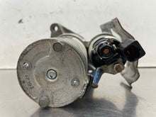 Load image into Gallery viewer, Starter Motor Hyundai Genesis 2015 - NW691367